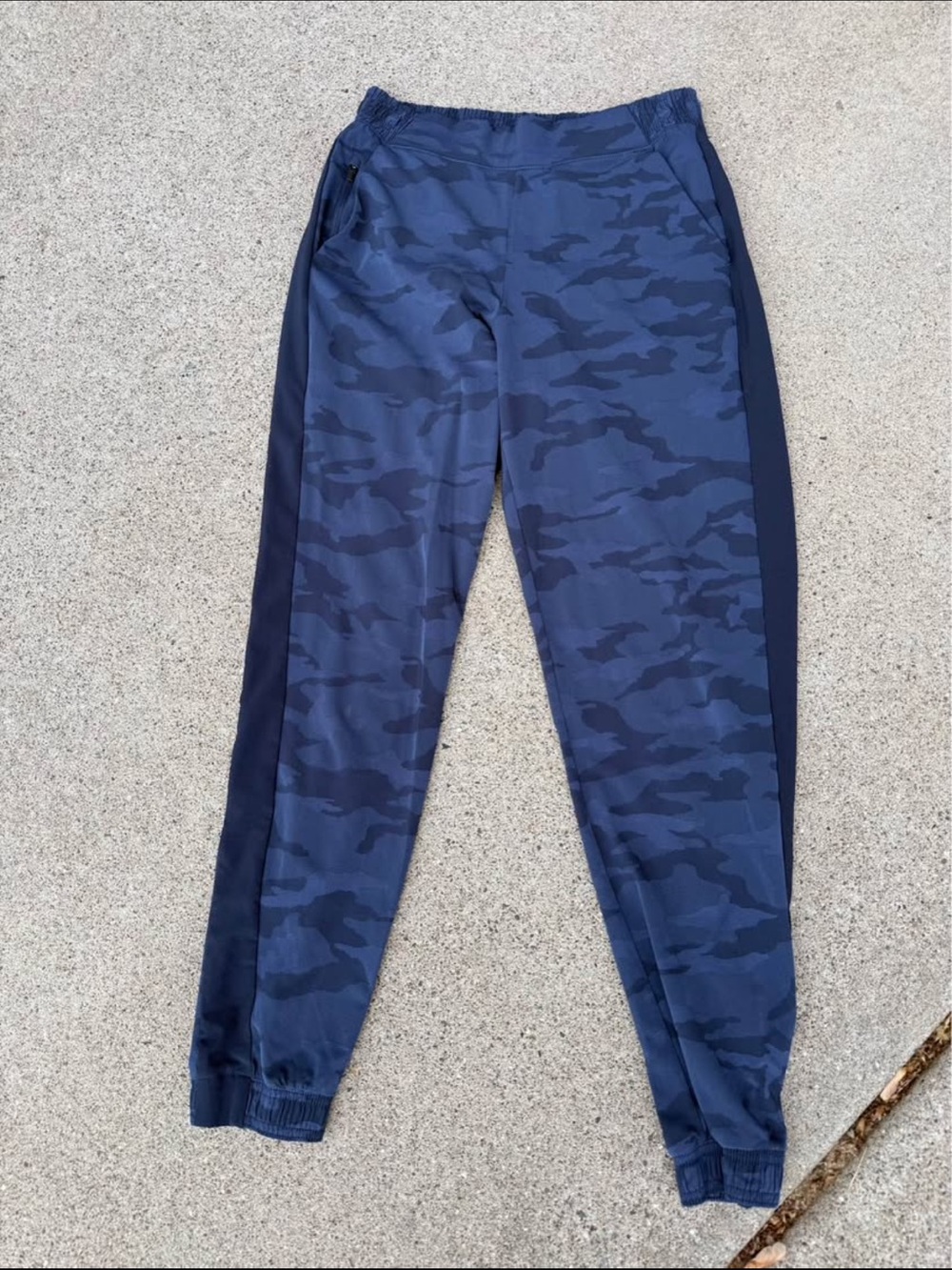 Athleta Navy Textured Jogger Pants
